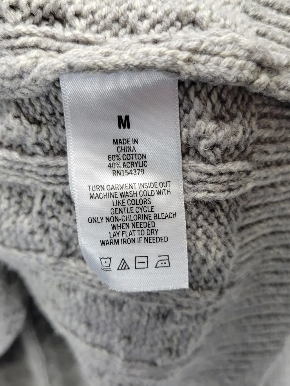 Aeropostale Cable Knit Button Front Sweater Women Medium Gray Old Money Dainty - Picture 5 of 8